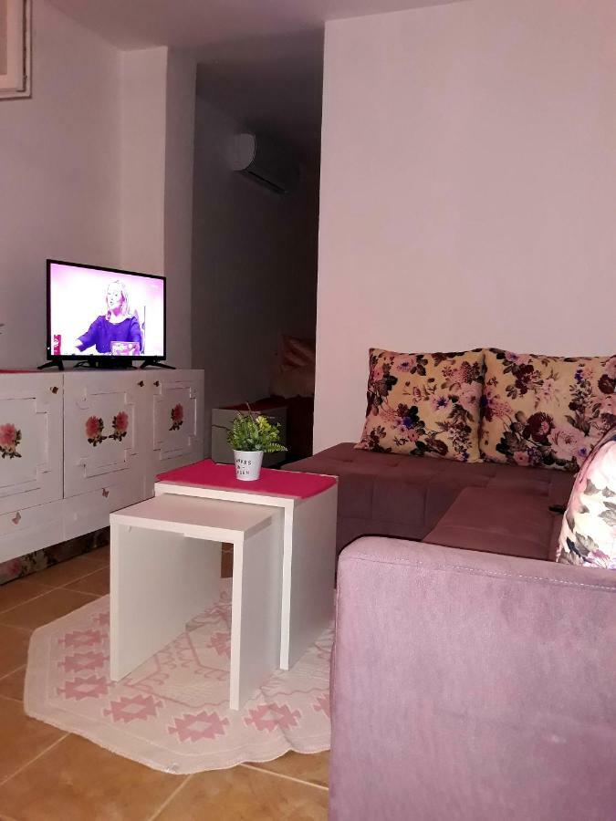 Apartman Tatjana Sutomore Exterior foto